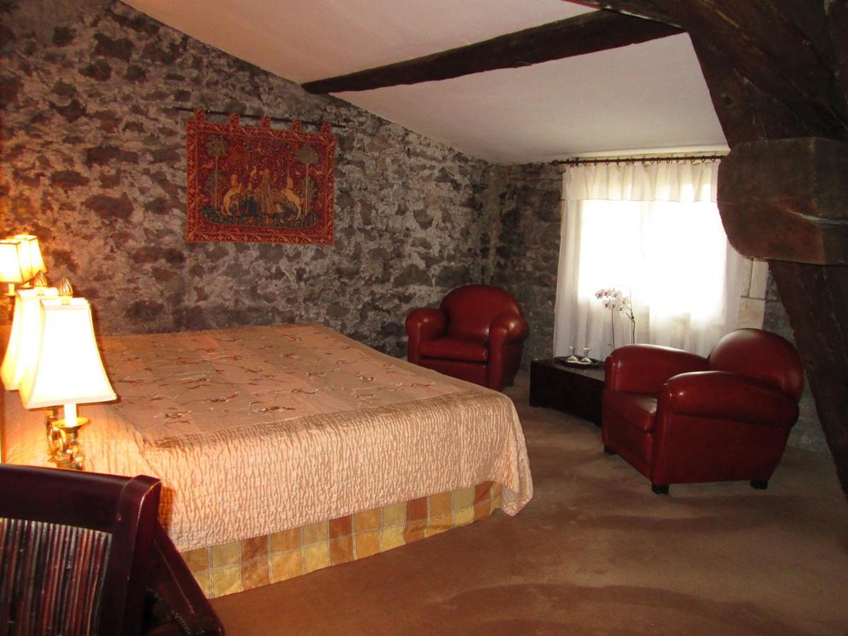Chateau De Floure - Spa Et Piscine Exterieure Chauffee การ์กาซอน ภายนอก รูปภาพ